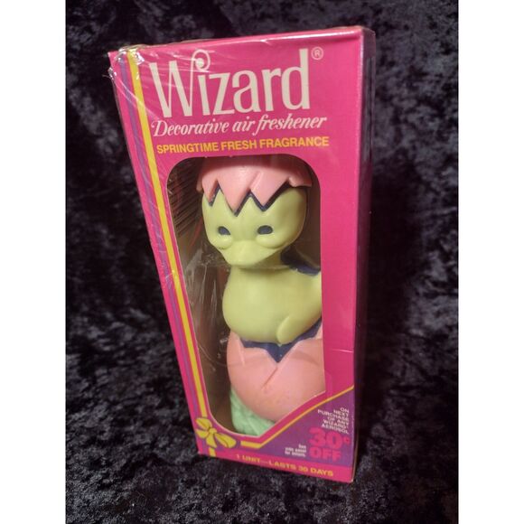 Vintage 1980s Wizard Easter Egg Chick‎ Duck Chicken Wax Decorative Air Freshener - Picture 1 of 7